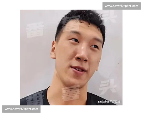 广东二沙训练四大亮点:徐杰突破犀利,胡明轩对抗升级,徐昕三分显威,杜润旺策应盘活 广东二沙训练四大亮点:徐杰突破犀利,胡明轩对抗升级,徐昕三分显威,杜润旺策应盘活