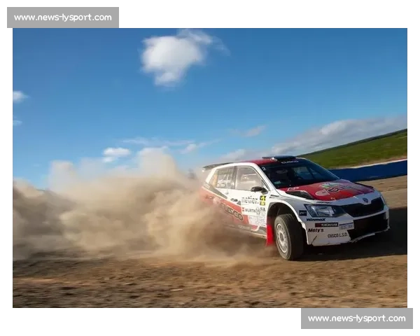 龙游魔鬼赛道突发坠崖事故,车手生死未卜 龙游魔鬼赛道突发坠崖事故,车手生死未卜