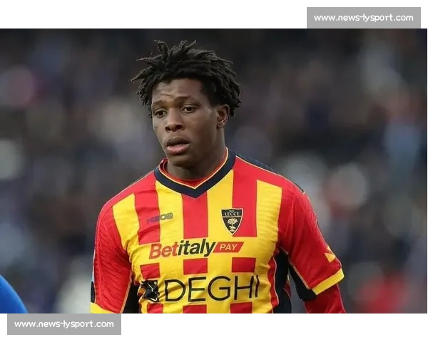 多古：曼联庞大球迷群体下的成长法则