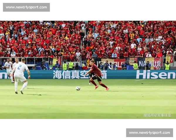 欧洲红魔的纯粹坚守：从低谷到巅峰的足球信仰