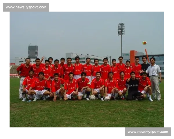 周睿羊速胜陈笑天 华东师大校友队升甲关键战图集