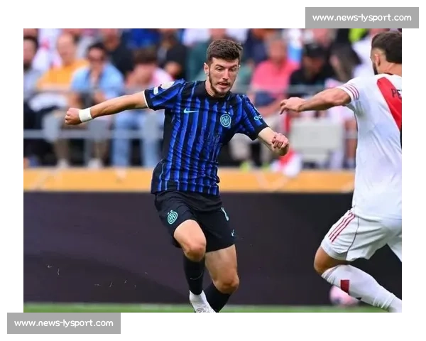 弗鲁米嫩塞后卫:不惧国米强敌,誓为球迷献精彩对决 弗鲁米嫩塞后卫:不惧国米强敌,誓为球迷献精彩对决