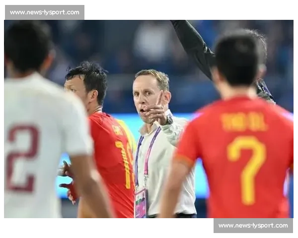国足帅位争夺战白热化！久尔杰维奇临危受命剑指东亚杯