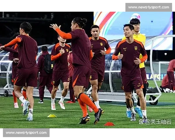 国足帅位争夺战白热化!久尔杰维奇临危受命剑指东亚杯 国足帅位争夺战白热化!久尔杰维奇临危受命剑指东亚杯